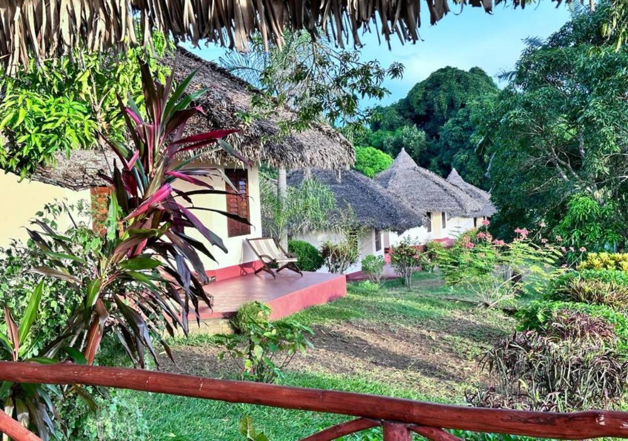 Wings Hotels Nosy-Be 外观 照片